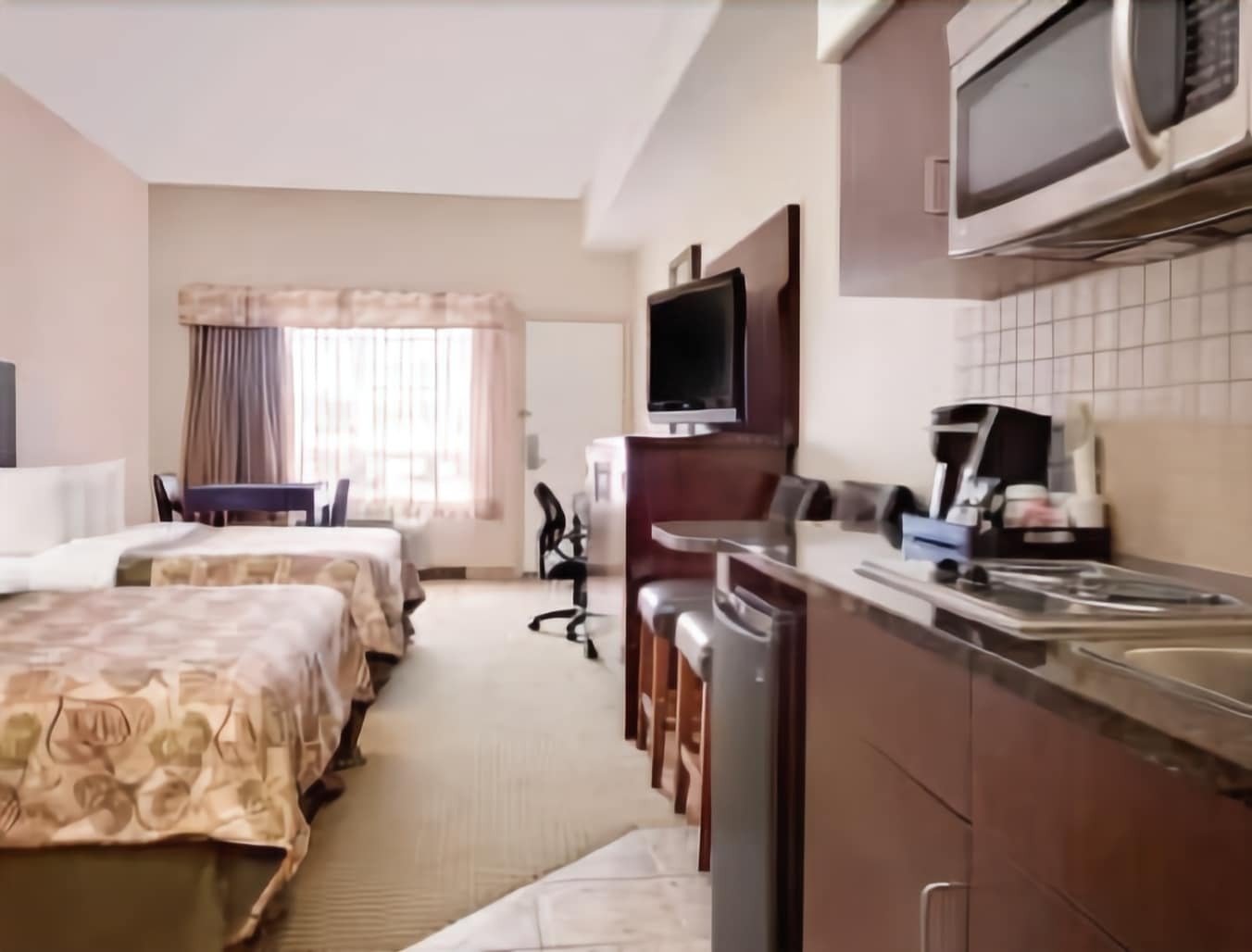 Ramada By Wyndham Lac La Biche Zewnętrze zdjęcie